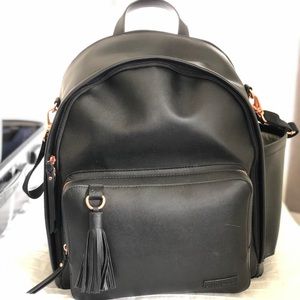 Skip Hop Simply Chic Greenwich Diaper Bag